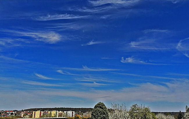 Interessante Wolkenstrukturen am Ostersonntag