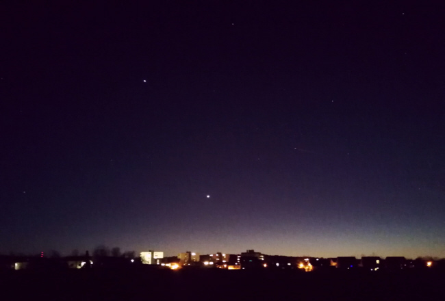 Ein Spaziergang in der Abenddämmerung