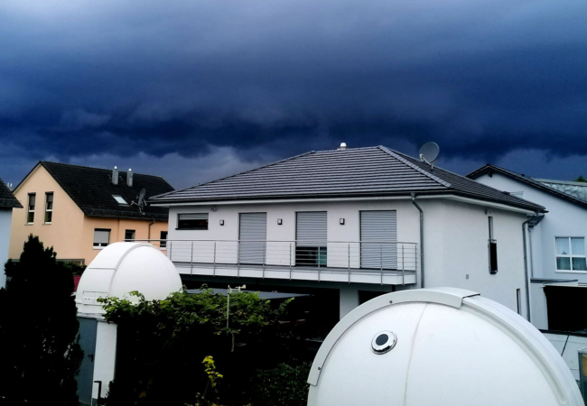 Sommergewitter über der Sternwarte Huchenfeld